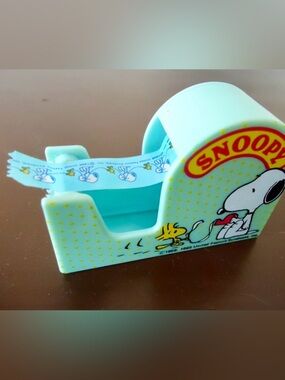 RARE Vintage 1965 Snoopy Tape Dispenser